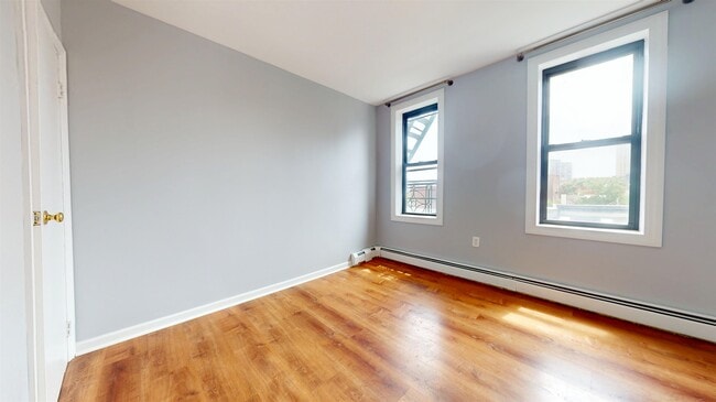 Foto del edificio - 14 65th St