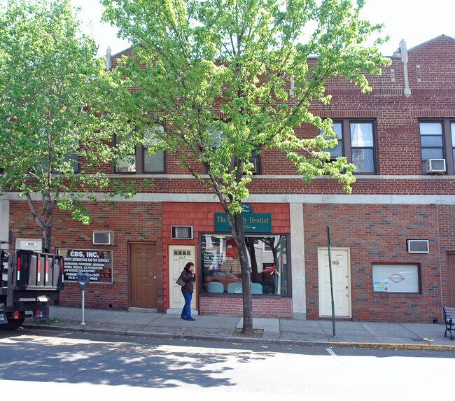 Building Photo - 101-107 Frank E Rodgers Blvd N