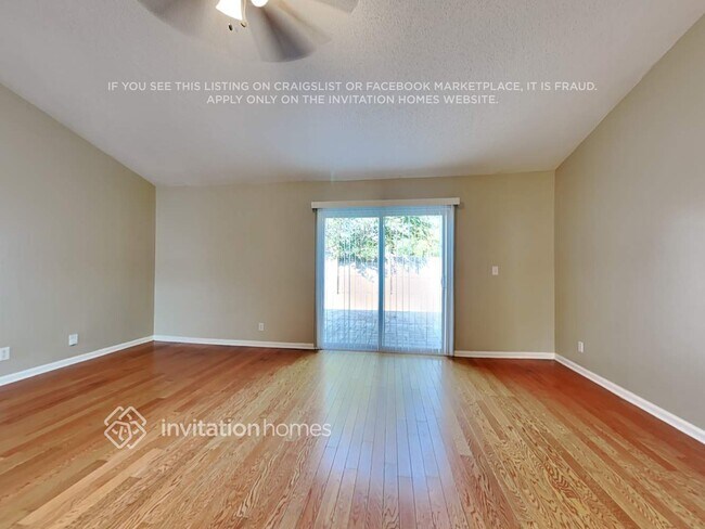 Foto del edificio - 1727 Blue Ridge Dr