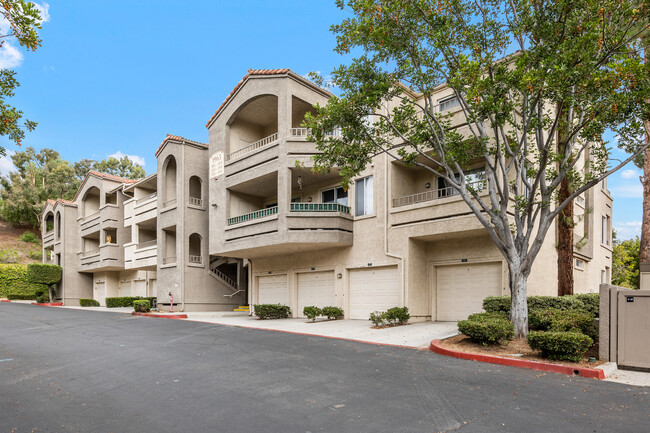 Move-in ready - 1965 Las Colinas Cir