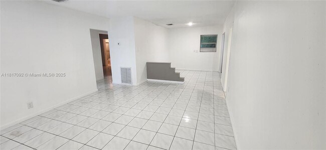 Foto del edificio - 1802 N 22nd Ave