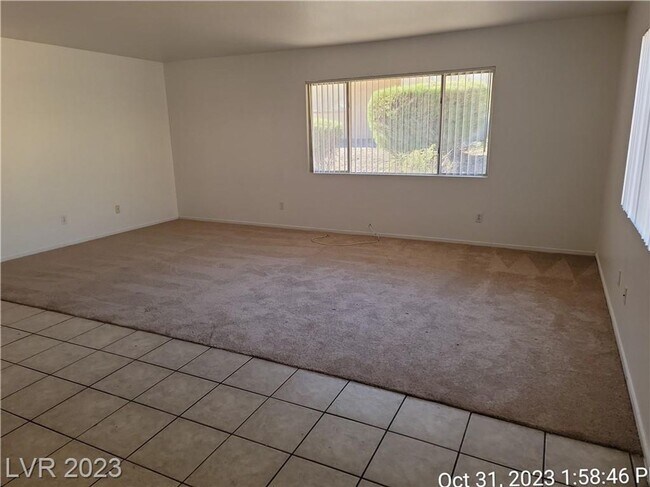 Foto del edificio - MINUTES FROM EVERYTHING- AIRPORT, UNLV CAM...