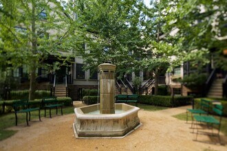 Building Photo - 190 E Gay St