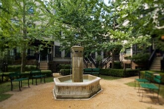 Building Photo - 190 E Gay St