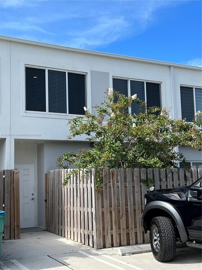 Photo - 13944 SW 259th Way House