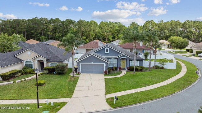 Building Photo - 13260 Bonaparte Ln