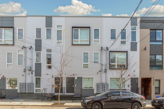 Building Photo - 1242 N Taney St