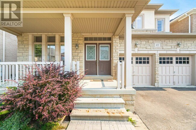 Building Photo - 422 Hidden Trail