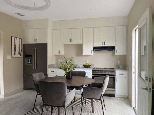 Foto del edificio - 5726 St Sebastian Ln