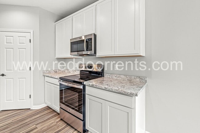 Foto del edificio - 5218 Triple Crown Wy