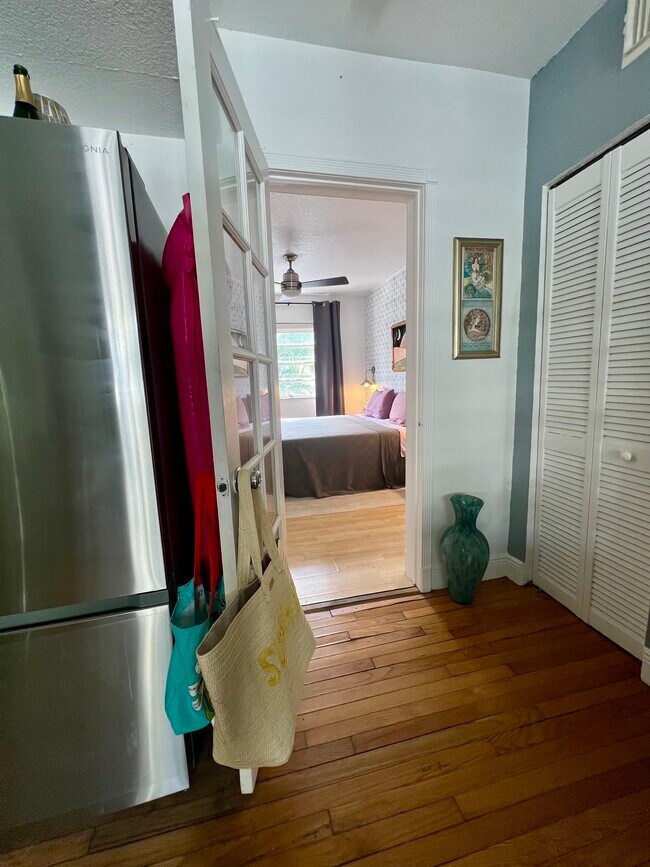 View from kitchen/living into bedroom - 901 Euclid Ave