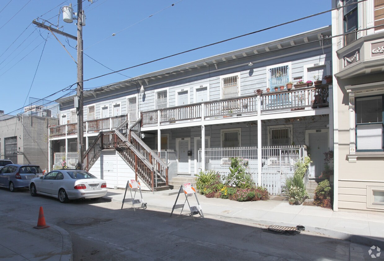 Primary Photo - 1307 Stevenson St