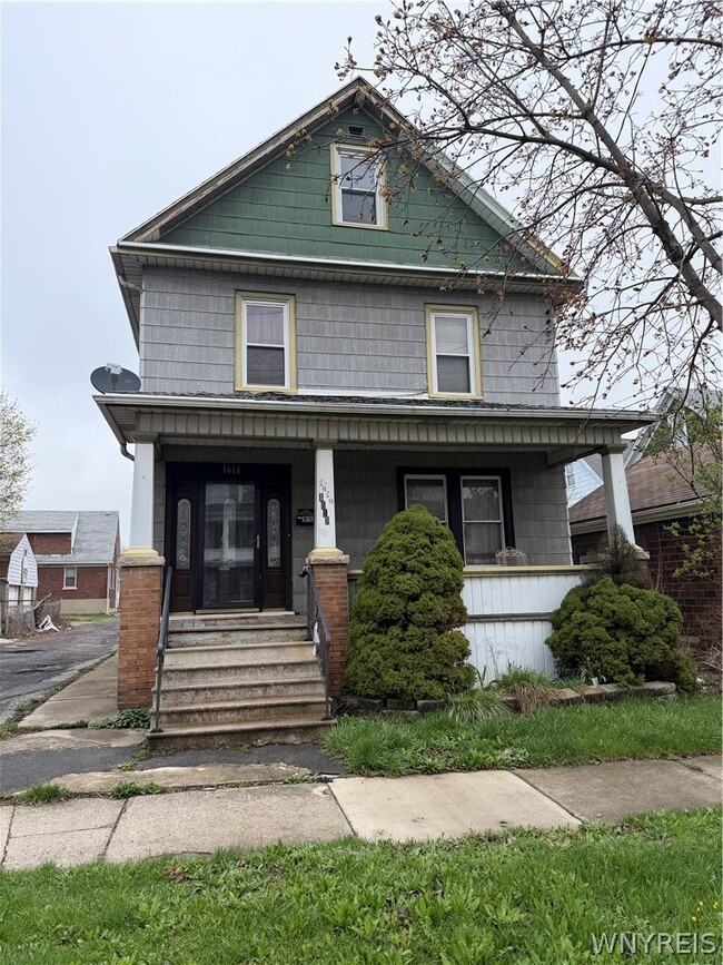 Building Photo - 1616 Walnut Ave
