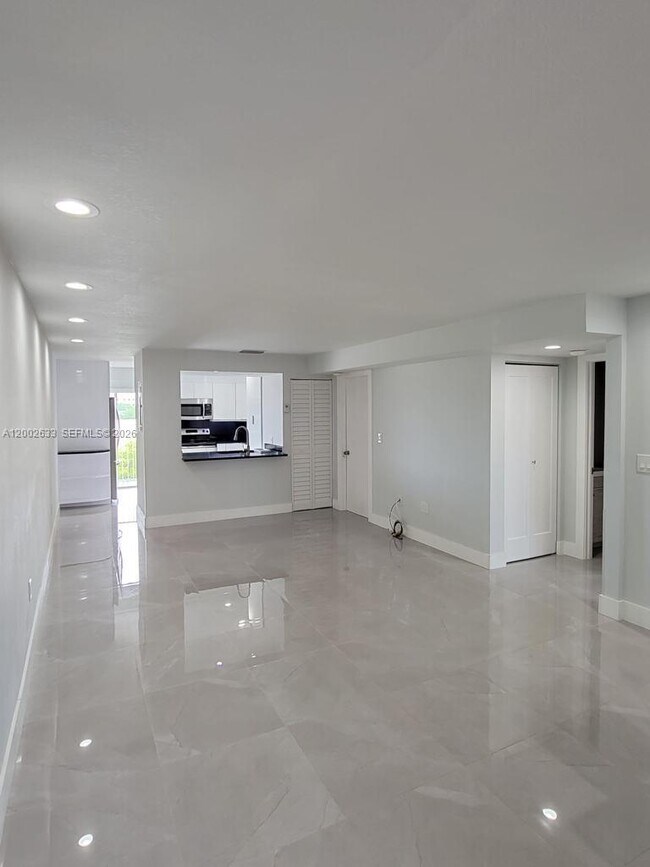 Foto del edificio - 199 SW 12th Ave
