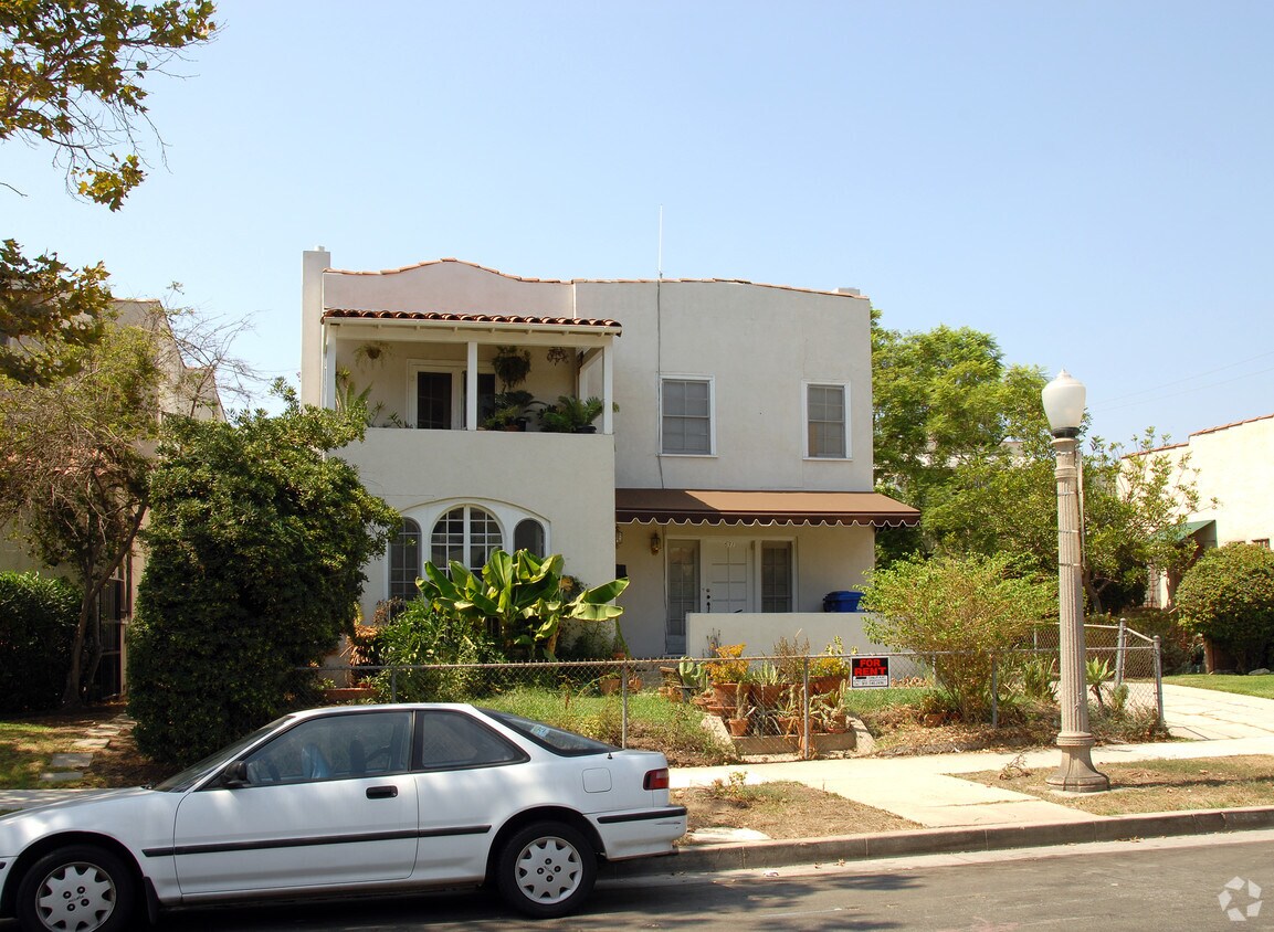 Foto del edificio - 629 N Orange Dr