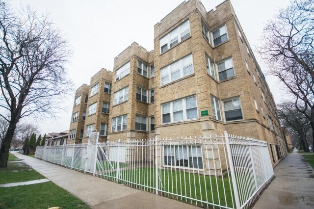 Primary Photo - 4901 N Springfield Ave
