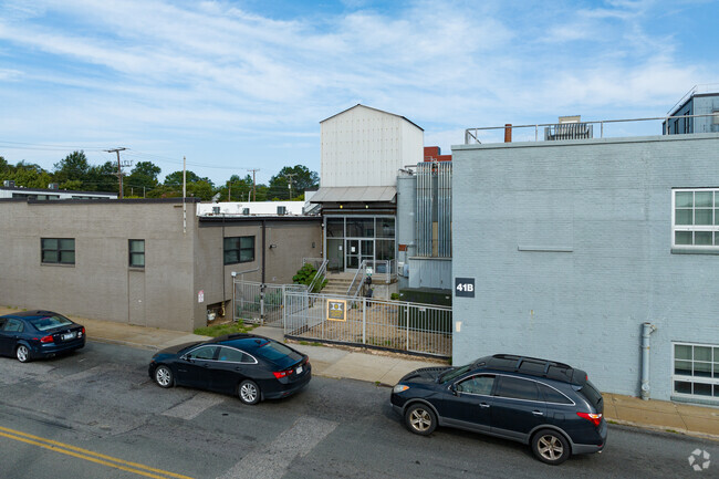 Building Photo - Hopper Lofts