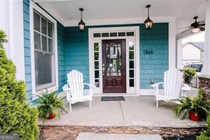 Building Photo - 1366 Dupont Park NW