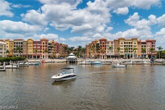 Building Photo - 451 Bayfront Pl