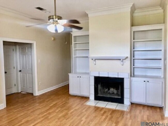 Foto del edificio - 38159 Willow Lake E Ave