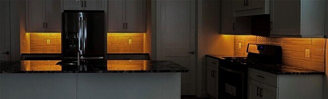 Foto del edificio - 2065 Paragon Cir W