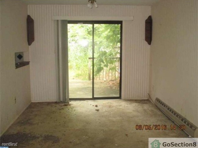 Building Photo - 517 Loch Lomond Dr