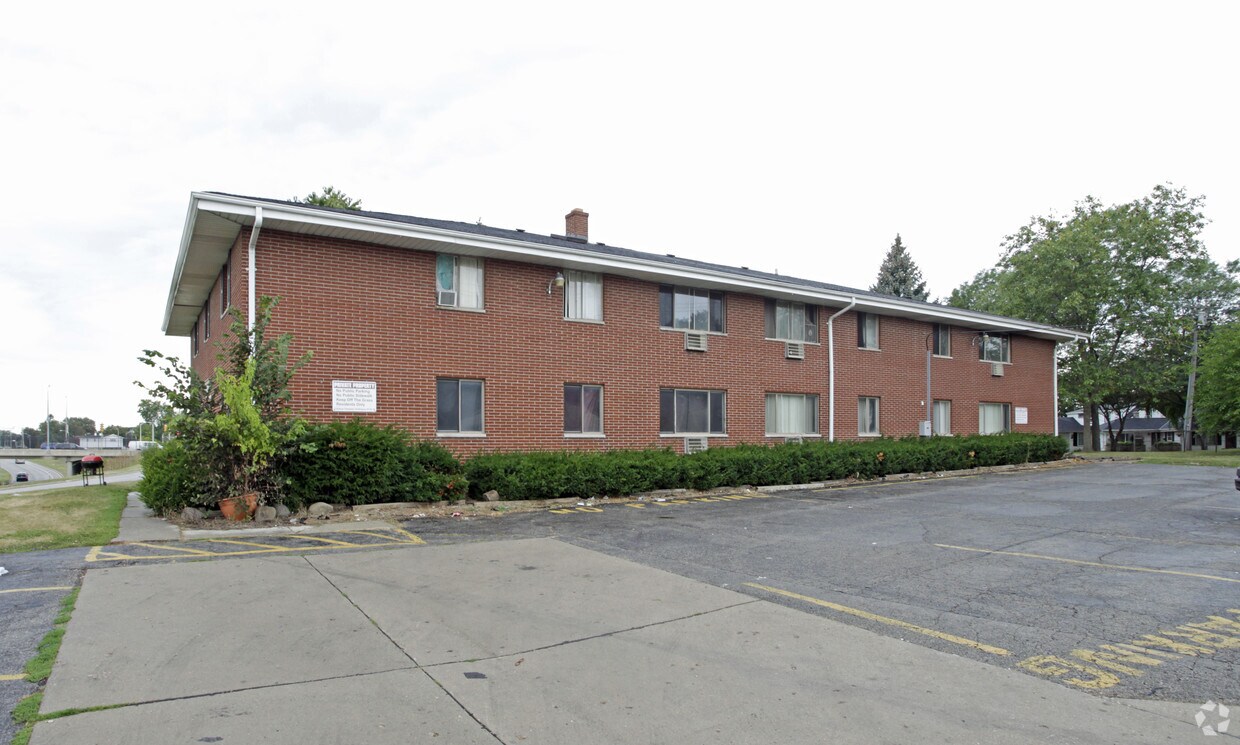 Foto principal - 7457 W Thurston Ave