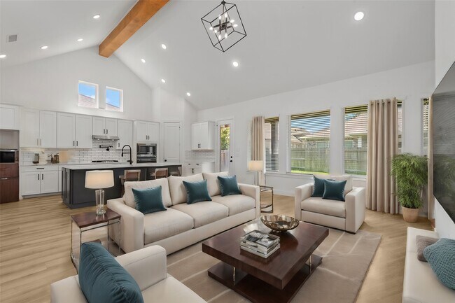 Foto del edificio - 15240 Hemingway Heights Dr