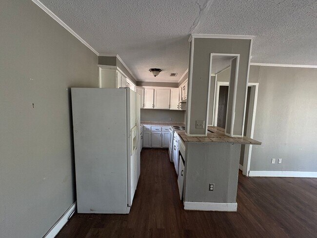 Foto del edificio - 3 Bedroom 1 Bath House for Rent