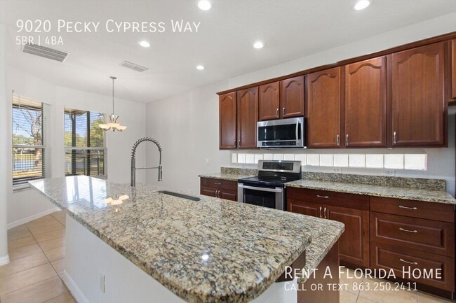 Foto del edificio - 9020 Pecky Cypress Way