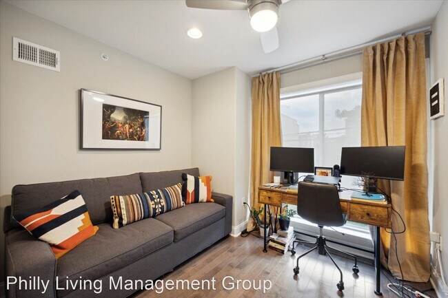 Foto del edificio - 4 br, 3 bath House - 2137 N Darien Street