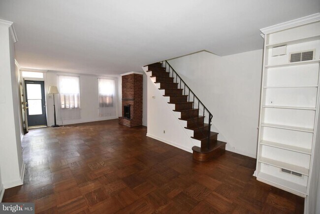 Foto del edificio - 2304 Waverly St