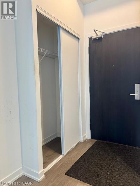 Photo du bâtiment - 55 Duke St W