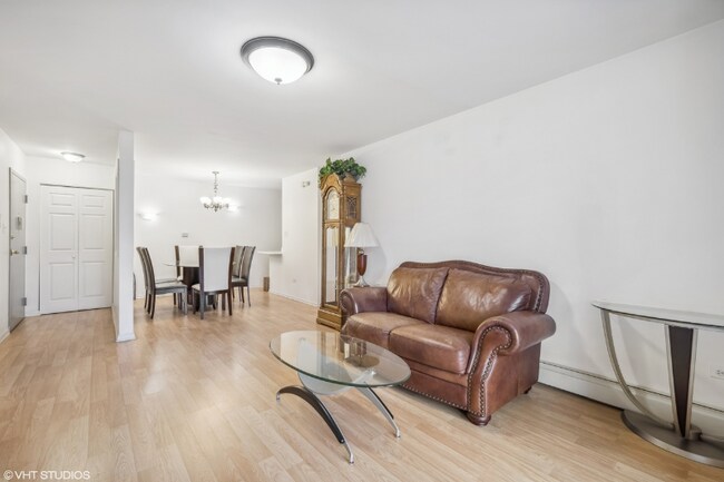 Foto del edificio - 931 Jonathan Ct