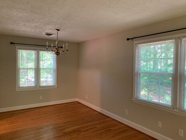 Foto del edificio - Split Foyer Home in Rustburg