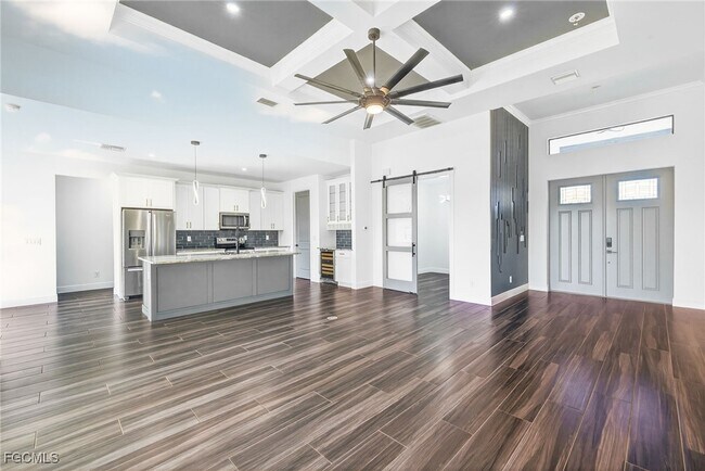 Foto del edificio - 332 SW 26th St