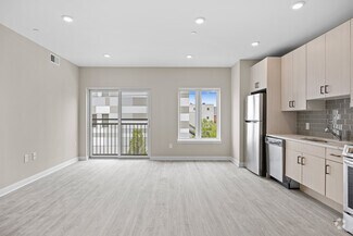 Building Photo - Haverford Lofts