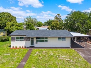 Building Photo - 741 NW 175th Dr
