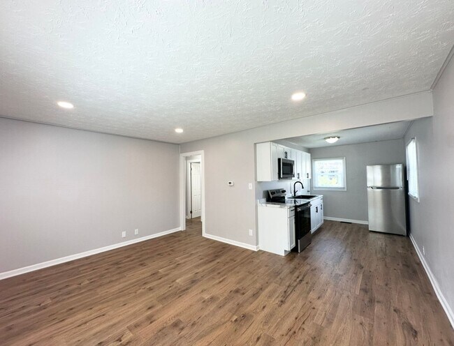 Foto del edificio - 2288 N Moreland Ave