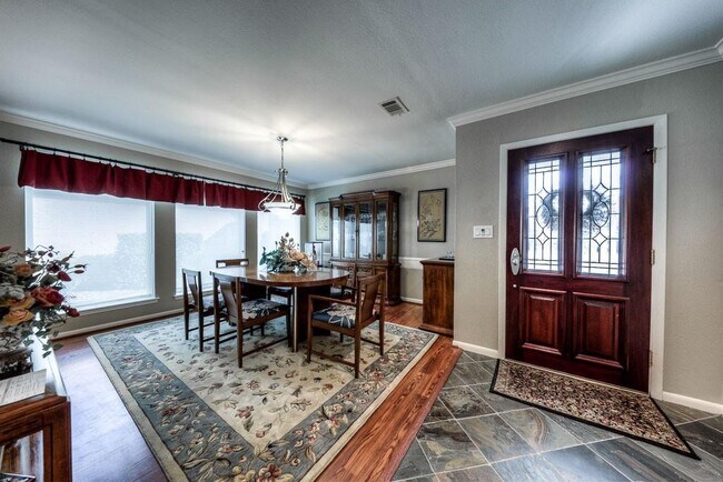 Foto del edificio - 322 W Fair Harbor Ln