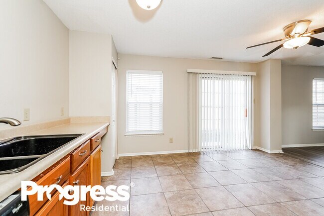 Building Photo - 3012 Earlswood Ln