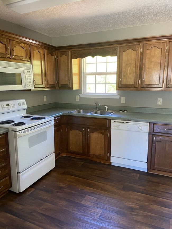 Foto del edificio - 1594 Wilderness Ln
