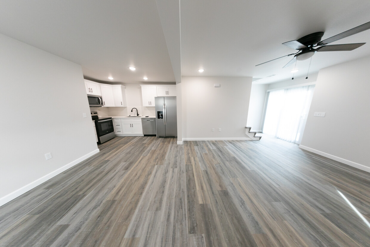 Foto principal - 366 SE 85th Rd