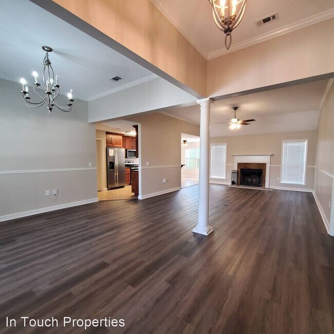 Building Photo - 3 br, 2 bath House - 5227 Abbott Cir