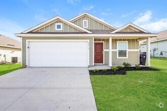 Building Photo - 2213 Sycamore Creek Ave