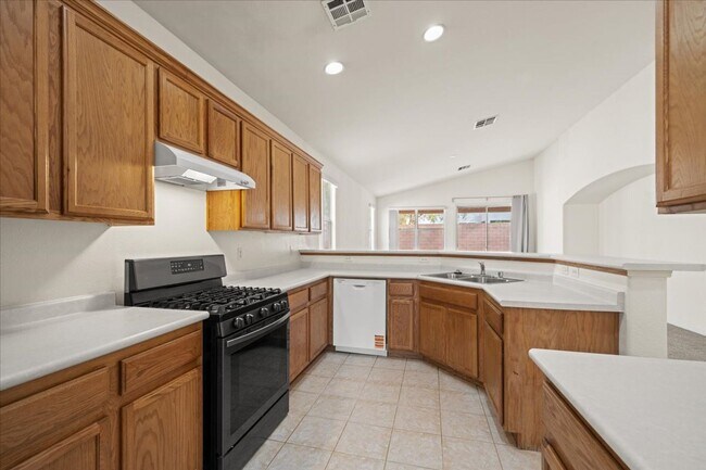 Building Photo - 9618 Rolling Thunder Ave