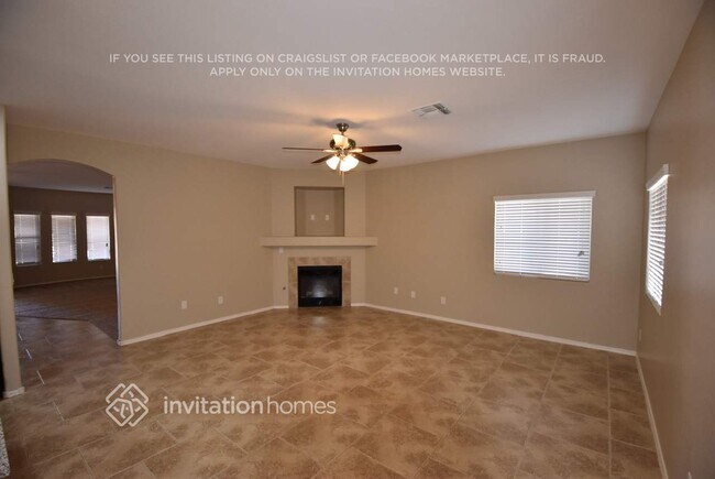Building Photo - 4575 E Campbell Ct