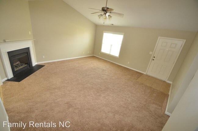 Building Photo - 849 Fairfield Cir