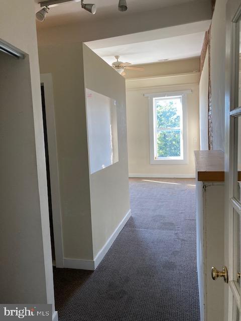 Foto del edificio - 782 Washington Blvd