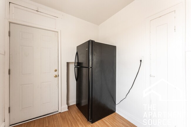 Foto del edificio - 2107 Grove Ave